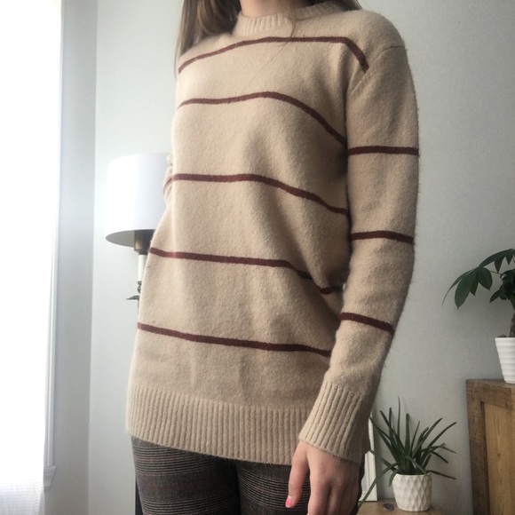 over sized sweater - Picture 2 of 5
